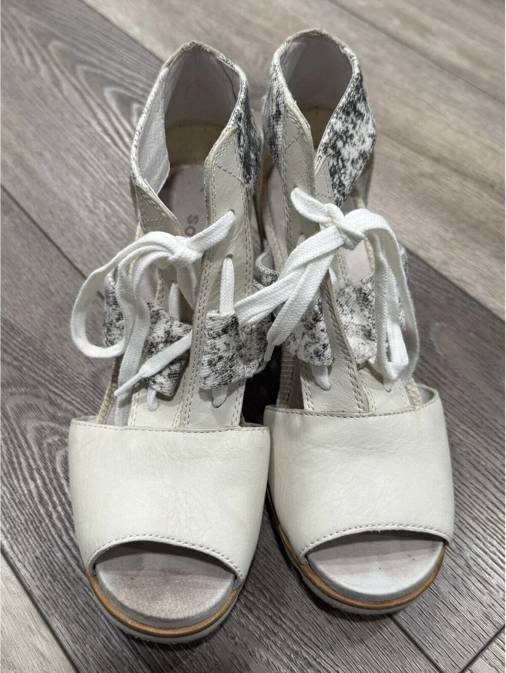 SOREL Joanie Lace Wedge Sandals - Women's 9